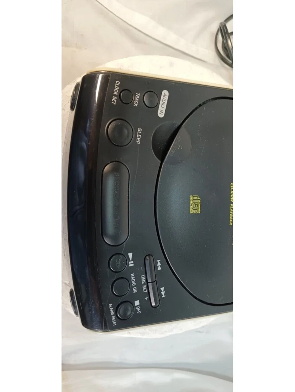 Sony Dream Machine ICF-CD815 CD Player AM/FM Dual Alarm Clock Radio Tested Used